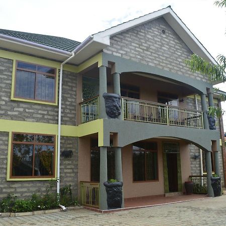 Korona Villa Lodge Аруша Екстер'єр фото