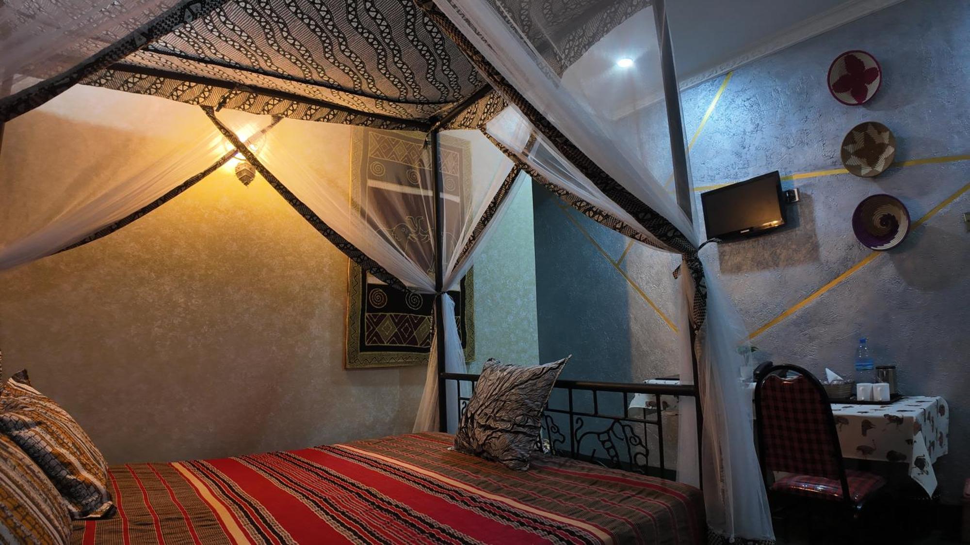 Korona Villa Lodge Аруша Екстер'єр фото