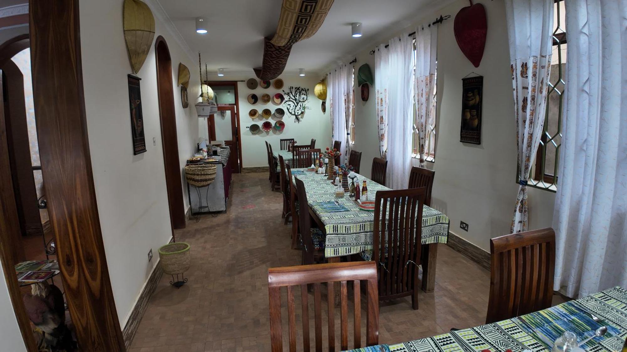 Korona Villa Lodge Аруша Екстер'єр фото